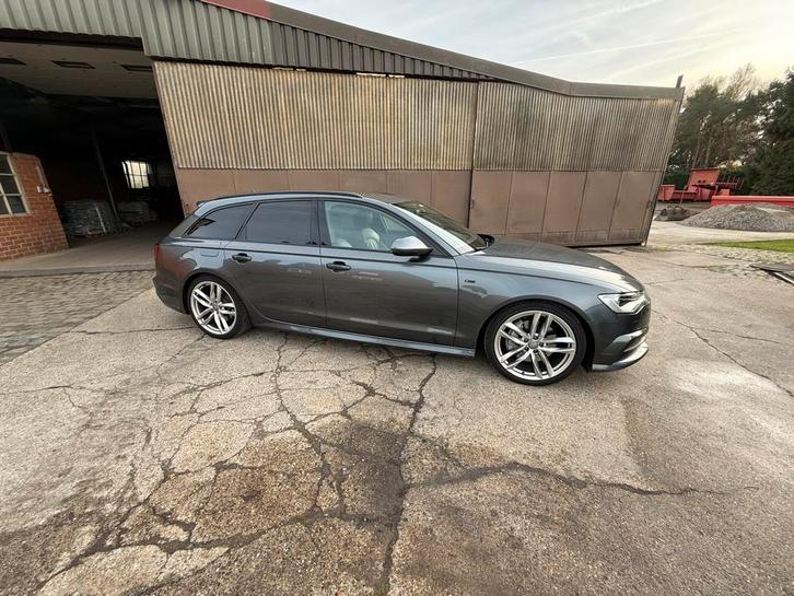 Audi quattro a6 S-line v6, Auto's, Audi, Particulier, A6, 4x4, ABS, Achteruitrijcamera, Adaptieve lichten, Airbags, Airconditioning