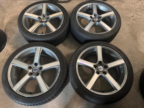 18 inch origineel Volvo velgen met banden C30 C70 V50 S40 XC, Auto-onderdelen, Banden en Velgen, Banden en Velgen, Zomerbanden