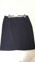 zwarte rok, taille 96 cm en hoogte 112 cm, Zwart, Maat 42/44 (L), Ophalen of Verzenden, Zo goed als nieuw