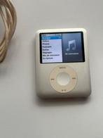 iPod nano 4gb grijs/zilver in uitstekende staat, Audio, Tv en Foto, Mp3-spelers | Apple iPod, Gebruikt, Ophalen of Verzenden, Nano