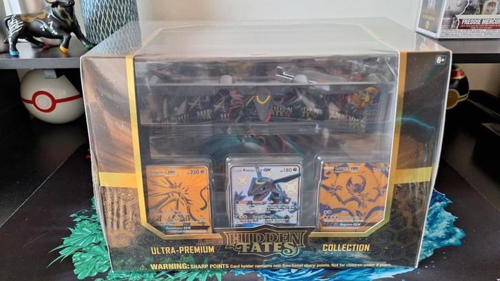 Pokemon Hidden Fates UPC! (MINT), Hobby en Vrije tijd, Verzamelkaartspellen | Pokémon, Nieuw, Overige typen, Foil, Ophalen of Verzenden