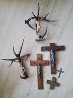APPARTE ANTIEKE KRUISBEELDEN., Antiek en Kunst, Antiek | Religieuze voorwerpen, Ophalen