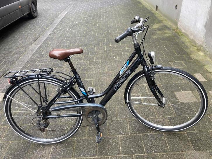 Damesfiets Minerva 28", Fietsen en Brommers, Fietsen | Dames | Damesfietsen, Zo goed als nieuw, Overige merken, Versnellingen