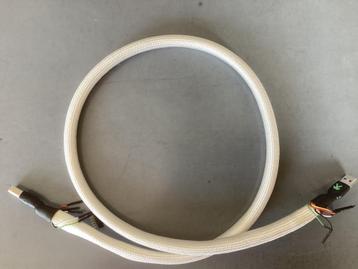 Phasure Lush 3 USB beschikbaar voor biedingen