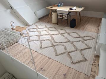 Tapijt 2x3 m beschikbaar voor biedingen