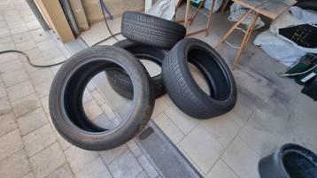 4 Pneus été Goodyear Eagle F1 beschikbaar voor biedingen