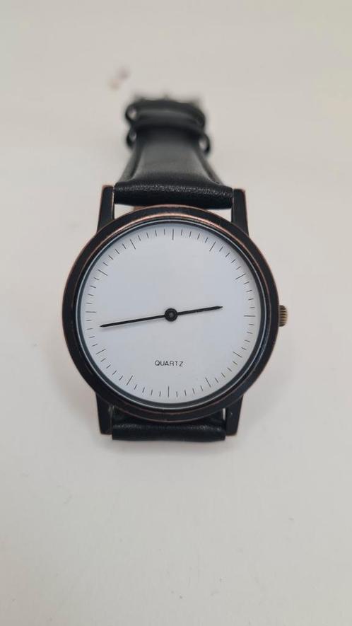 Herenhorloge, Handtassen en Accessoires, Horloges | Heren, Gebruikt, Polshorloge, Overige merken, Staal, Leer, Ophalen of Verzenden