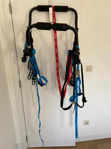 Porte-vélo décathlon hayon 300 pour 3 vélos non éléctriques beschikbaar voor biedingen