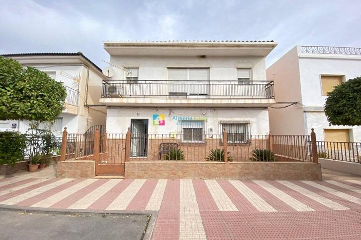 Spanje (Andalusië)- dorpswoning-11slpkmrs 7bdkmrs en zwembad, Immo, Buitenland, Spanje, Woonhuis, Dorp