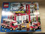 Lego City Brandweerkazerne, Kinderen en Baby's, Speelgoed | Duplo en Lego, Ophalen of Verzenden, Gebruikt, Complete set, Lego