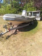 Boot met 2 motoren,, Ophalen, Zo goed als nieuw