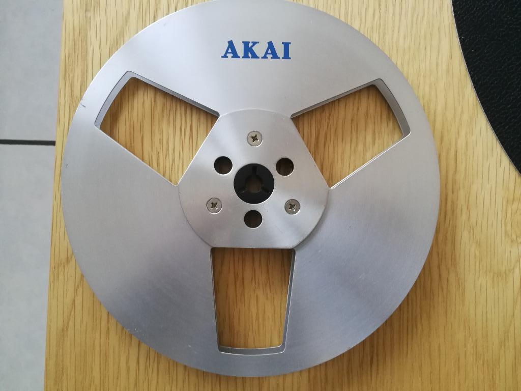 Akai - ATR-7M metal reels Reel to reel audio - Catawiki