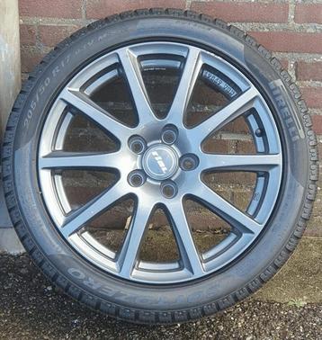 Volkswagen Passat CC Nette 17 inch Pirelli winterset 205 / 5 beschikbaar voor biedingen
