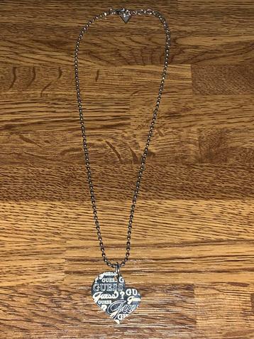 Guess ketting beschikbaar voor biedingen