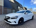 Mercedes A klasse 65.000km, Leder en Stof, Wit, Handgeschakeld, 5 deurs
