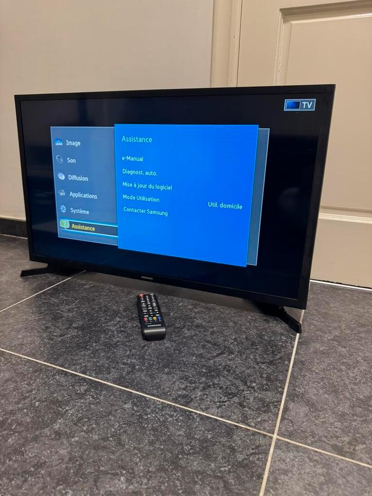Samsung tv 32 inch 82 cm, Audio, Tv en Foto, Televisies, Zo goed als nieuw, Samsung, Smart TV, Ophalen