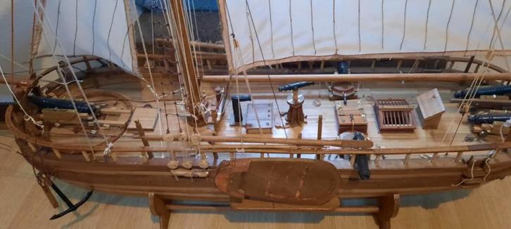 Zeer groot model de Nederlandse kanonneerboot, Hobby en Vrije tijd, Modelbouw | Boten en Schepen, Zo goed als nieuw, Ophalen