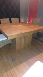 Massieve houten tafel, Ophalen, Zo goed als nieuw