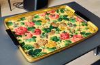 Dienblad / plateau met bloemenmotief, Huis en Inrichting, Woonaccessoires | Dienbladen, Ophalen of Verzenden, Gebruikt, Rechthoekig