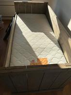 Steigerhouten Bed + matras, Ophalen, 85 tot 100 cm, Zo goed als nieuw, Matras
