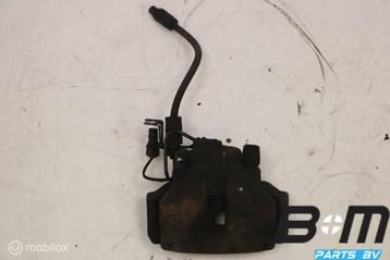 Remklauw LV (bestuurderskant) Volkswagen Passat 3BG Sedan beschikbaar voor biedingen