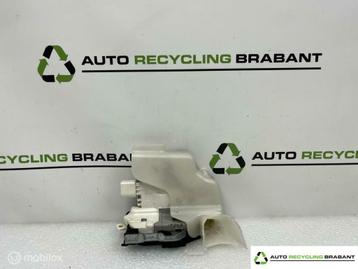 Portierslot Mechanisme Links Voor Audi A3 ORIG 8X1837015C beschikbaar voor biedingen
