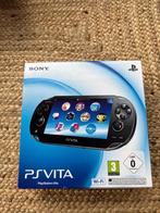 PS Vita en Excellent État avec 2 Cartes Mémoires et 3 Jeux, Ophalen of Verzenden, Zo goed als nieuw, Avontuur en Actie