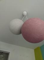 Suspension - Globe case cousin paul, Enlèvement, Utilisé, Tissus