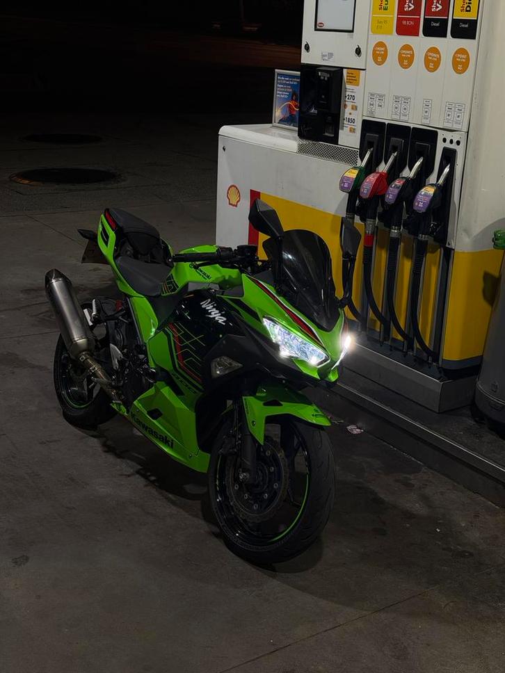 Kawasaki Ninja 400 krt, Motoren, Motoren | Kawasaki, Particulier, Sport, 12 t/m 35 kW, 2 cilinders, Minimaal motorrijbewijs A2