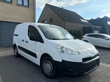 Peugeot Partner 1.6HDI 2013 Euro 5 Start Rijd Goed Gekeurd beschikbaar voor biedingen