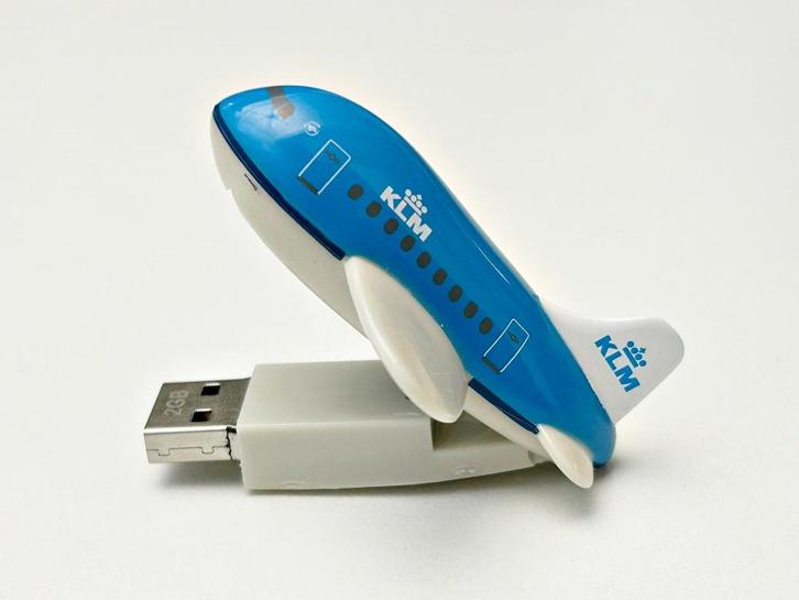 KLM Royal Dutch Airlines Multimedia USB Aeroplane Stick 2GB, Computers en Software, USB Sticks, Nieuw, 2 GB, Verzenden