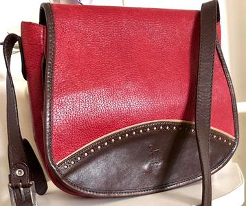Petusco rood/bruin leren tas 25x22 cm, Immo, Huizen te huur