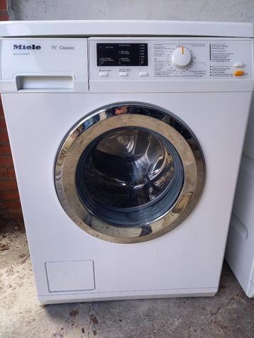 Jonge, kraaknette Miele wasmachine A+++ 7kg beschikbaar voor biedingen