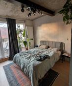 Bed groene stof, Caravans en Kamperen