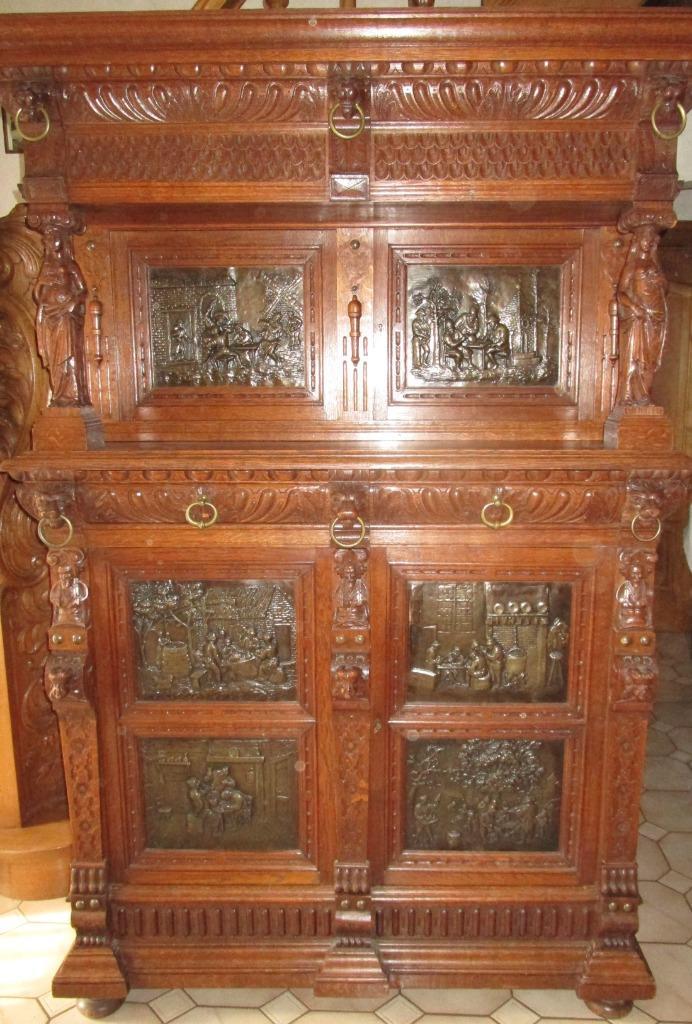antieke eiken gebeeldhouwde kast, Antiek en Kunst, Antiek | Meubels | Kasten, Ophalen
