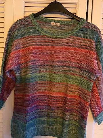 Hippe leuke kleurige trui Damart 42-44 beschikbaar voor biedingen