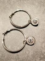 Oorring hanger strass, Handtassen en Accessoires, Oorbellen, Ophalen, Overige materialen, Hangers, Zo goed als nieuw