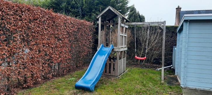 Speeltoestel, schommel en glijbaan in houd en kunststof., Kinderen en Baby's, Speelgoed | Buiten | Speeltoestellen, Glijbaan, Schommel