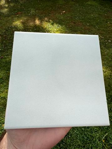 Tegels - Witgrijs - 15x15cm - 83 stuks - 1,87m2 beschikbaar voor biedingen