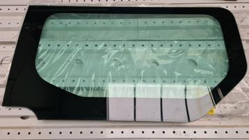 Ruit schuifdeur rechts Renault Trafic Opel Vivaro Primastar beschikbaar voor biedingen