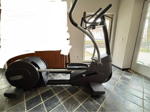 Technogym Synchro Forma crosstrainer, Sport en Fitness, Fitnessmaterialen, Ophalen