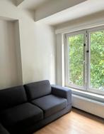 Propere grijze hoekbank / bank / canapé met chaise longue, Enlèvement, Utilisé