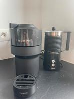 Nespresso vertuo pop + melkopschuimer Koenic + 70-tal cups, Ophalen, Zo goed als nieuw, Koffiemachine, Koffiepads en cups