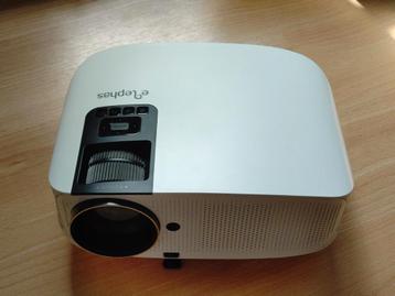 1080p projector beschikbaar voor biedingen
