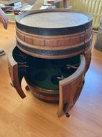 Tonneau mini bar en bois, Enlèvement