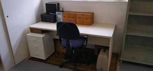 Te koop:mooie praktische bureau met ladenblok en bureaustoel, Maison & Meubles, Bureaux, Comme neuf, Bureau, Enlèvement
