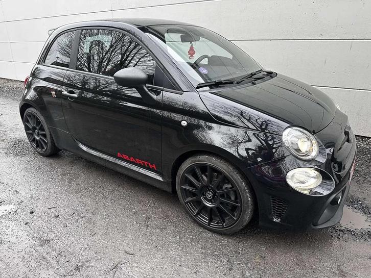 Abarth 595 Competizione 595 1.4 T-Jet Competizione sportseat, Autos, Abarth, Entreprise, Achat, ABS, Airbags, Air conditionné