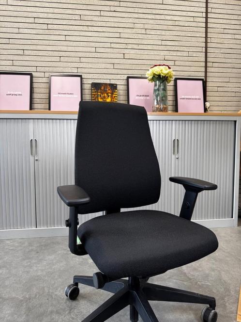 Bureaustoel Interstuhl Se7en in 9.5/10 staat, Huis en Inrichting, Bureaustoelen, Zo goed als nieuw, Bureaustoel, Zwart, Ergonomisch