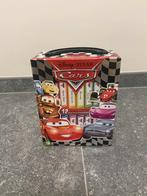 Disney Cars 12 kartonboekjes in handige draagbox, Ophalen, Zo goed als nieuw