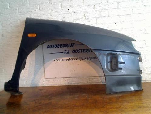 Scherm rechts-voor van een Seat Inca, Auto-onderdelen, Carrosserie, Seat, Gebruikt, 3 maanden garantie, Ophalen of Verzenden